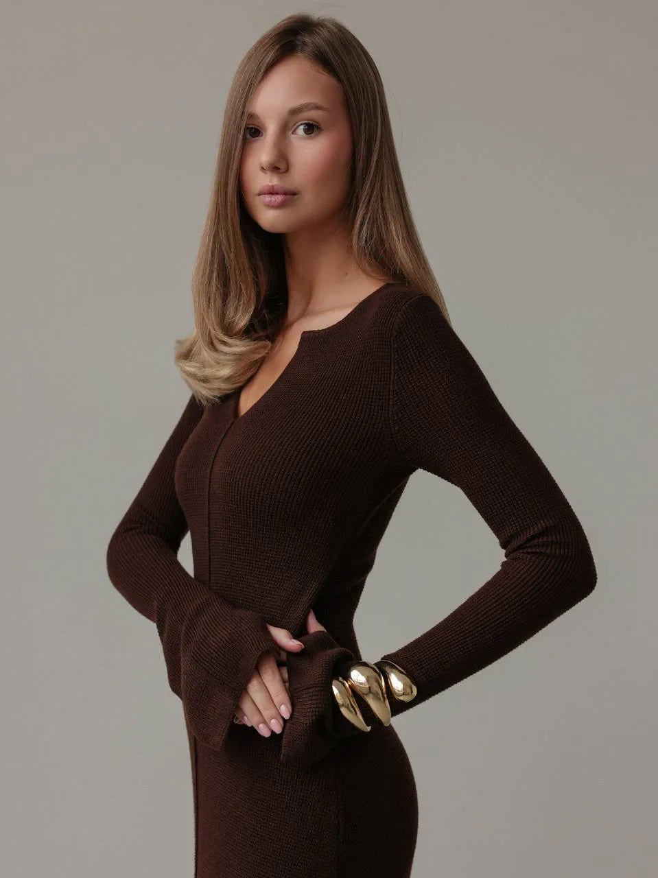 Chic Wine Chocolate Brown Knit Midi Dress