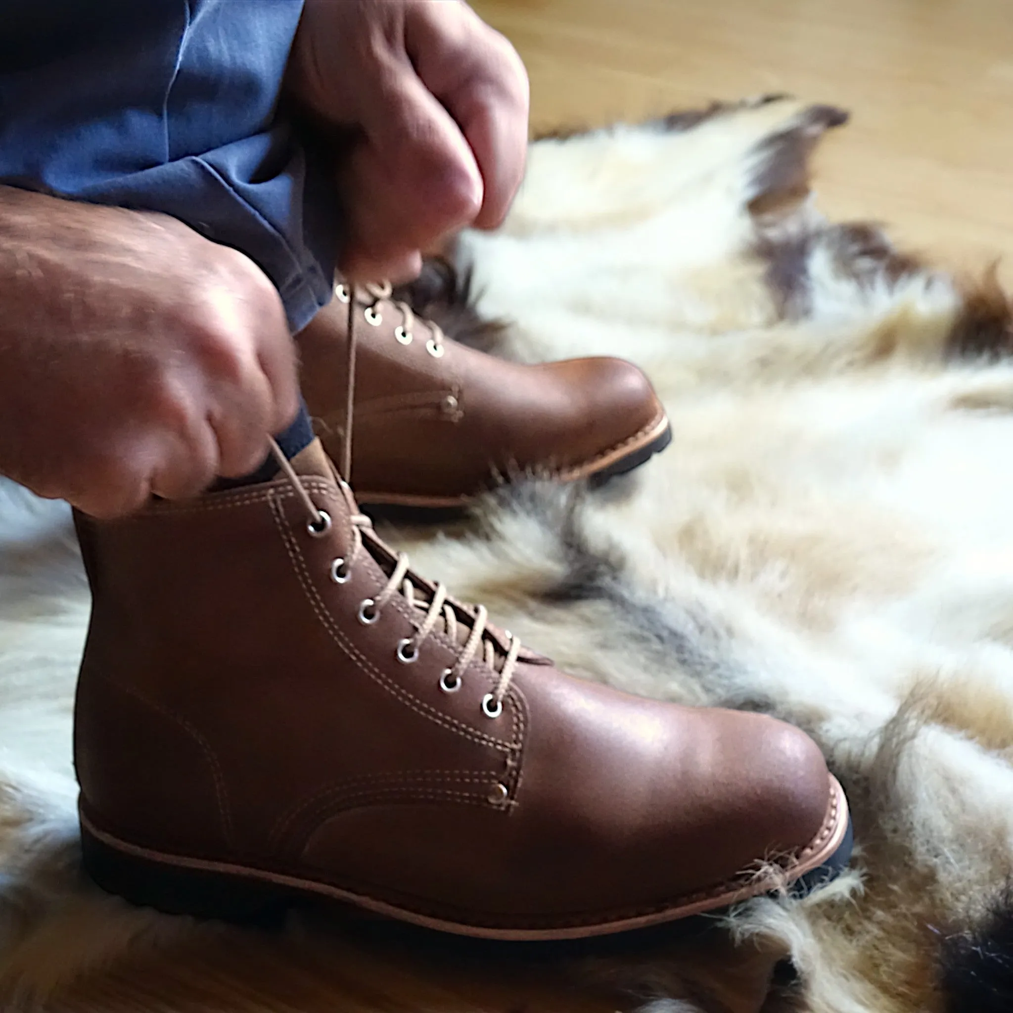 Estrela Leather Lace-Up Boots - Natural Light Brown