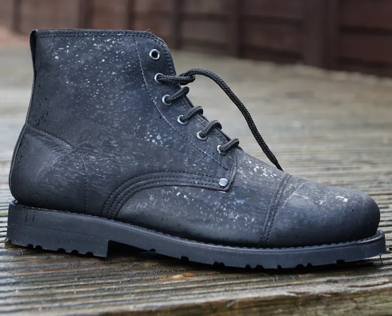 Everest Cork Lace-up Boots - Black