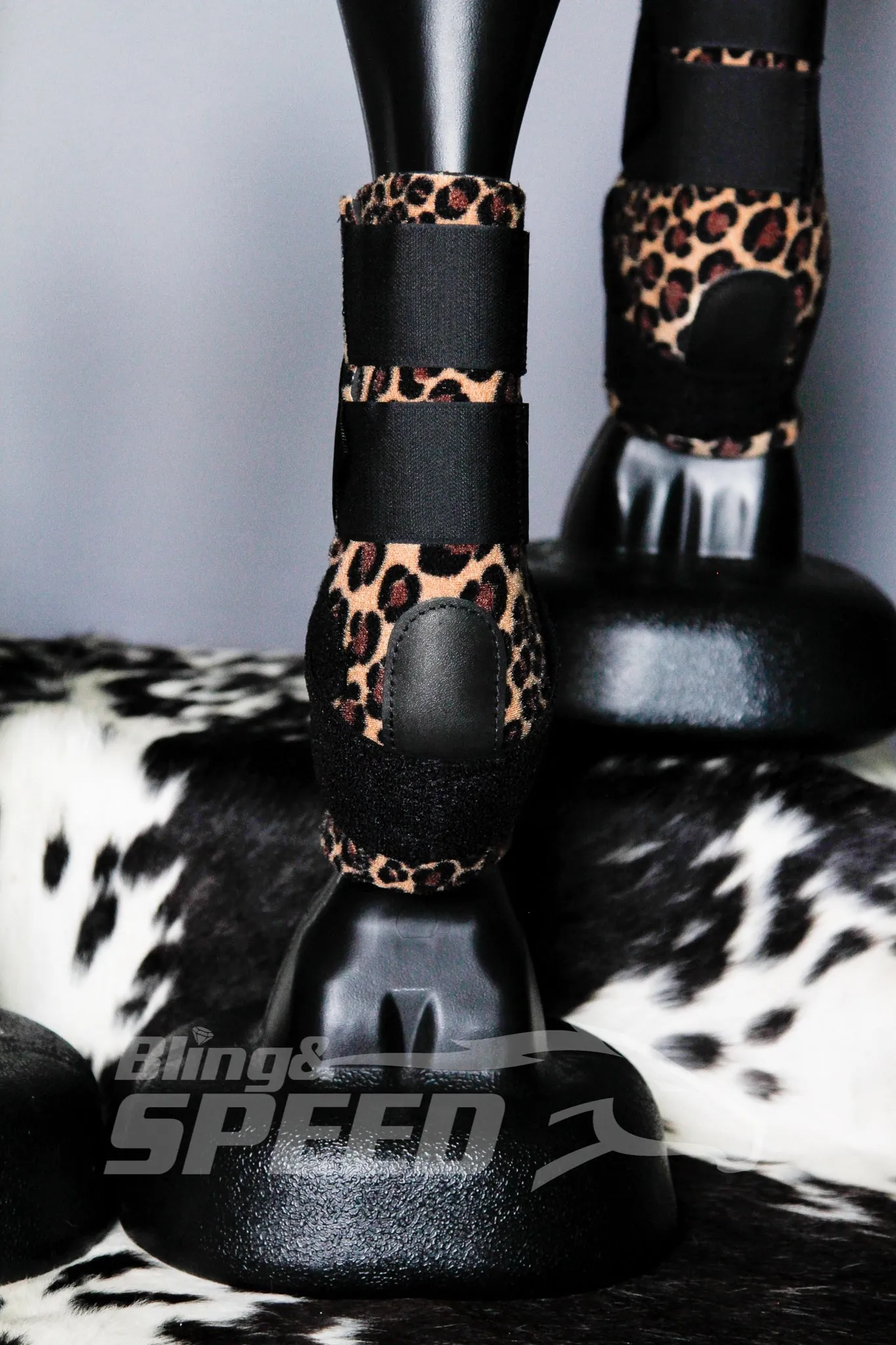 H20 Front & H20 Rear Cheetah Sports Support - Black