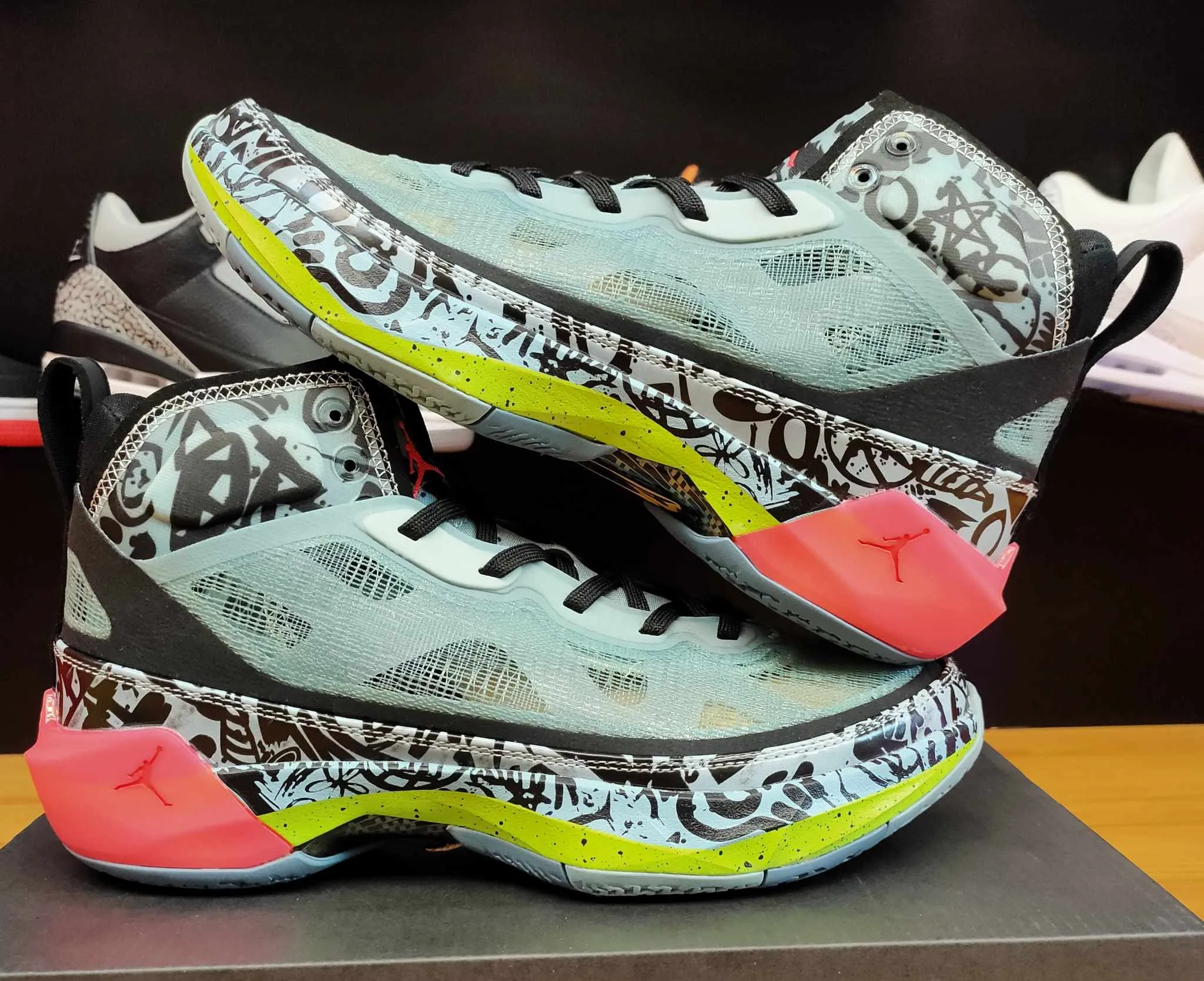 Jordan37 "Satou Sabally"