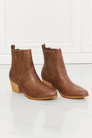 Love the Journey Chelsea Boots – Chestnut