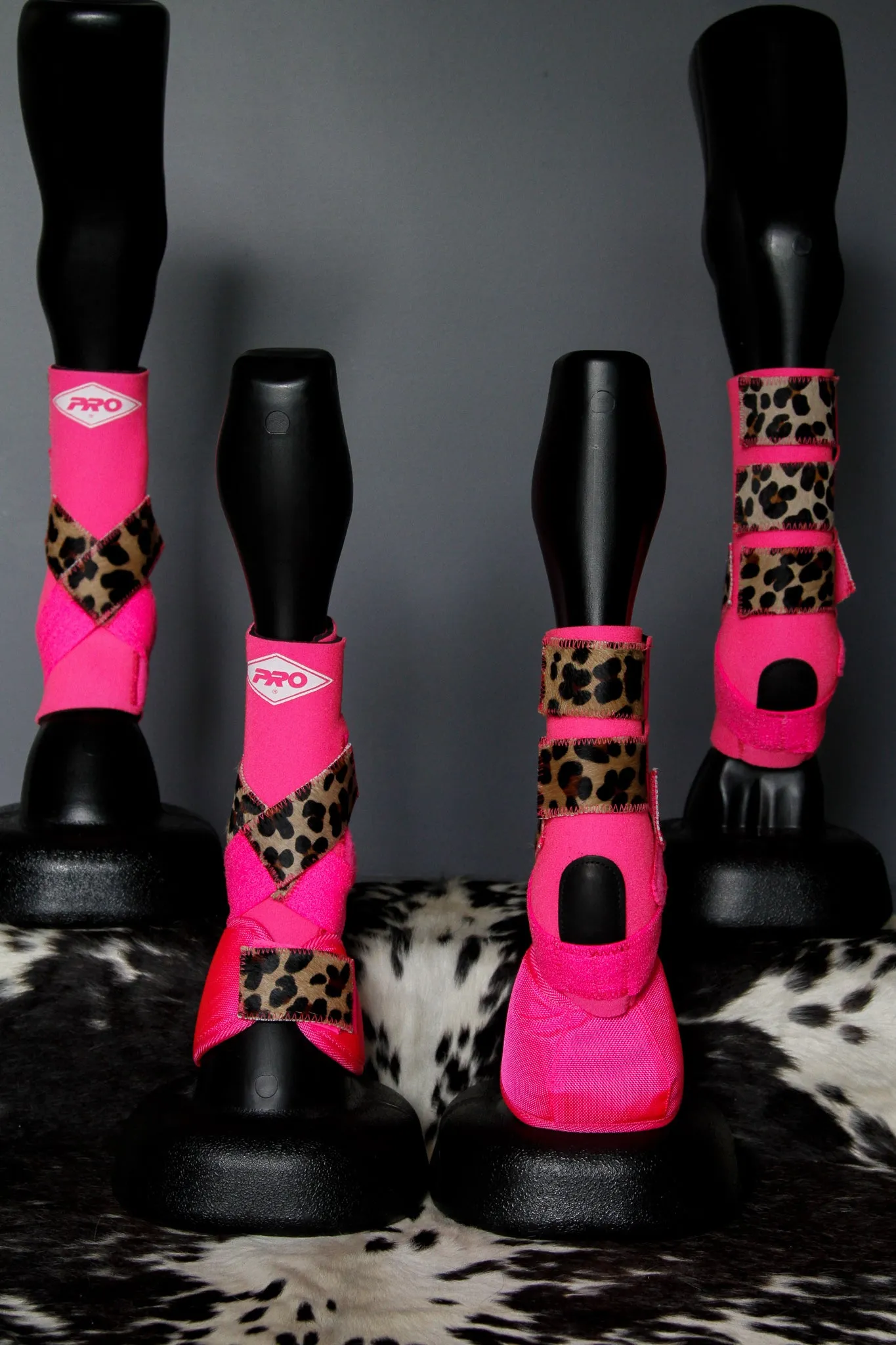 MEDIUM H20 Front & Rear Set with Cheetah Hide Straps Support Boots with Bells - Medium
