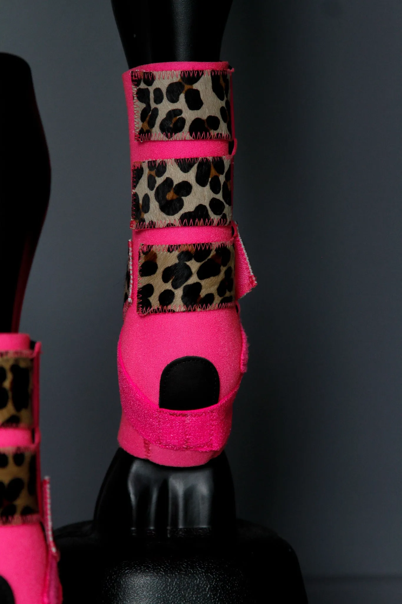 MEDIUM H20 Front & Rear Set with Cheetah Hide Straps Support Boots with Bells - Medium