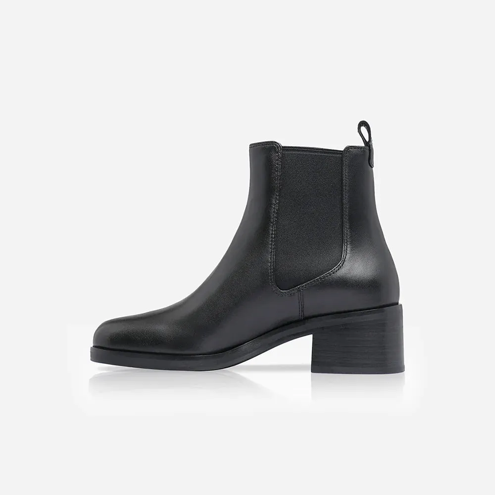 NELLIE BOOT