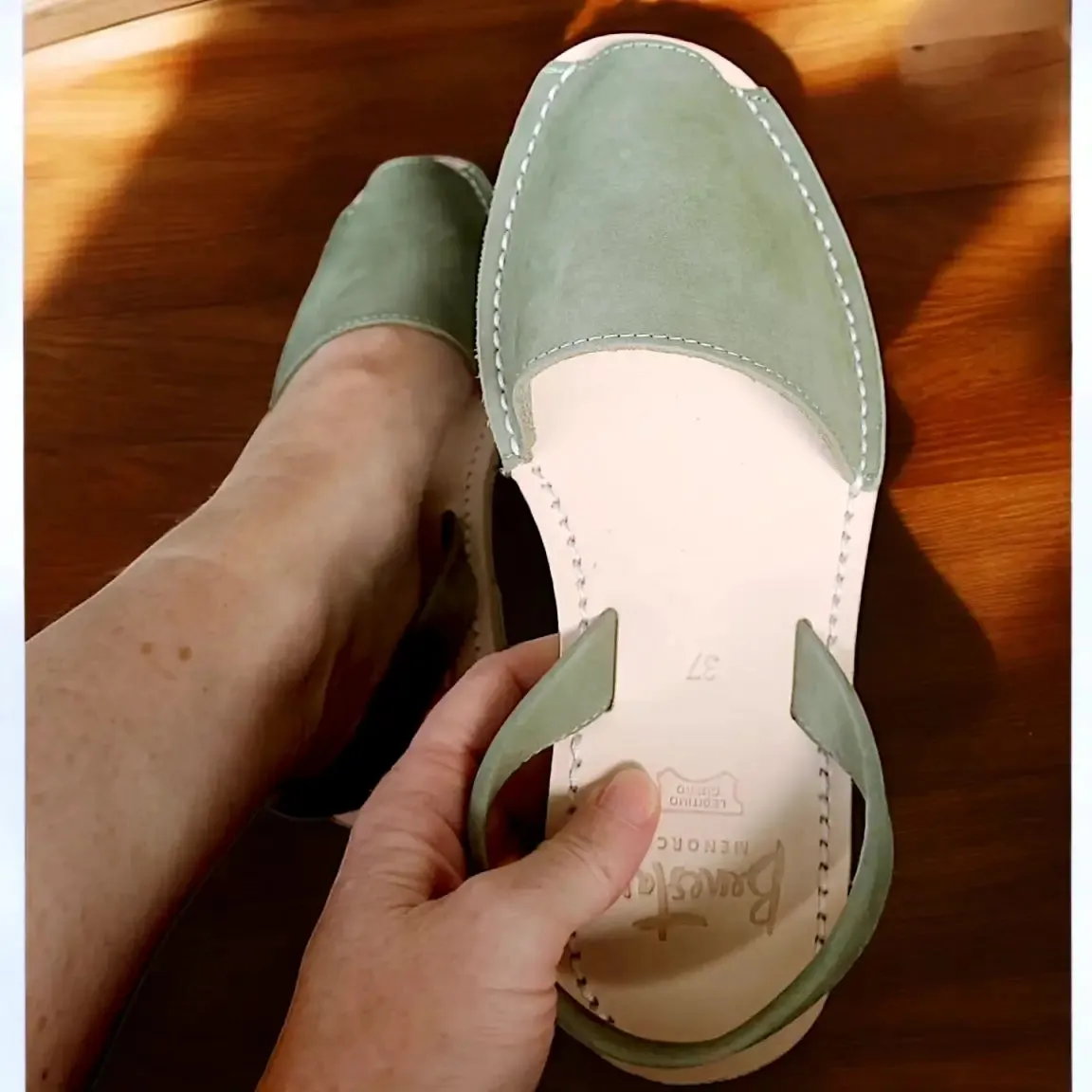 Olive Avarca Sandals